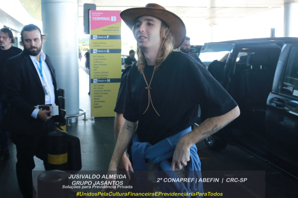 Clique para ver imagem em tamanho real
==============
MEGA1055731_Thomas_Raggi_Mane_007.jpg MEGA1055731_Thomas_Raggi_Mane_007.jpg