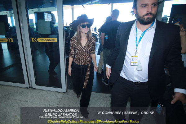Clique para ver imagem em tamanho real
==============
MEGA1055731_Victoria_De_Angel_028.jpg MEGA1055731_Victoria_De_Angel_028.jpg