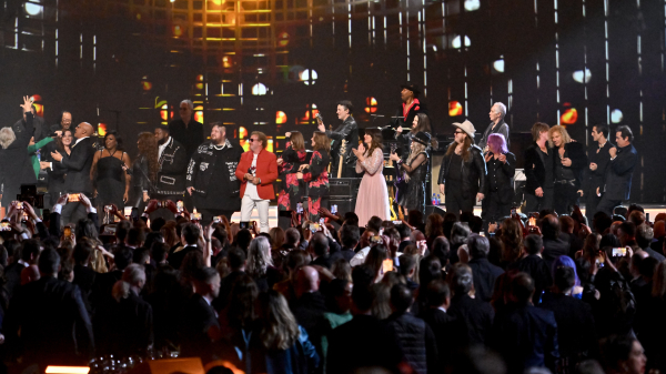 Clique para ver imagem em tamanho real
==============
shutterstock_editorial_MusiCares_14328410do.jpg shutterstock_editorial_MusiCares_14328410do.jpg