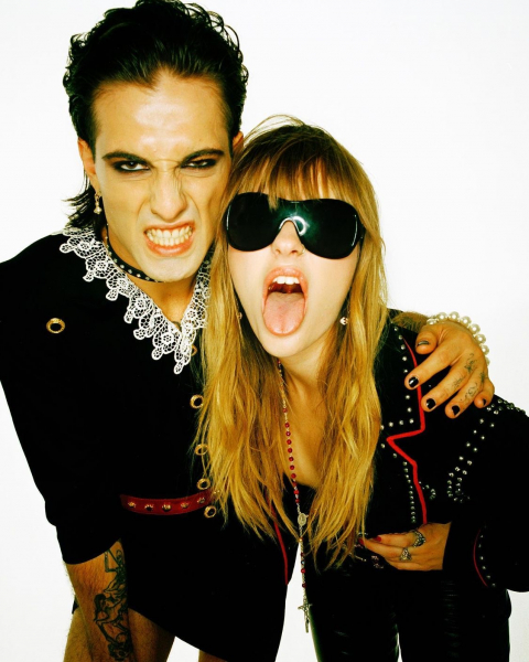 Clique para ver imagem em tamanho real
==============
2021-12-25_21_10_16.jpeg 2021-12-25_21_10_16.jpeg