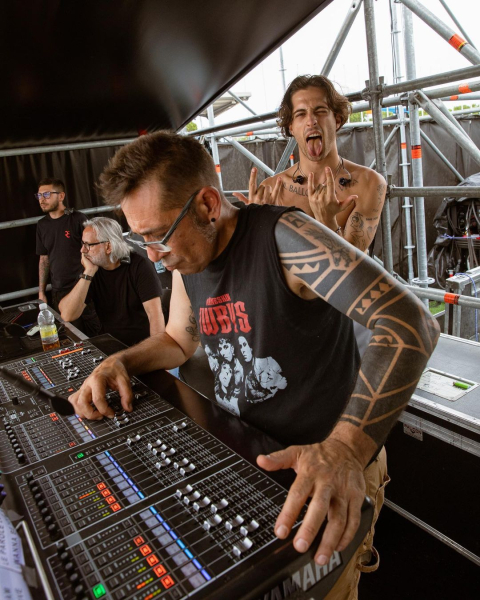 Clique para ver imagem em tamanho real
==============
Snapinsta_app_289605739_5550021758364207_4998810550997603556_n_1080.jpg Snapinsta_app_289605739_5550021758364207_4998810550997603556_n_1080.jpg