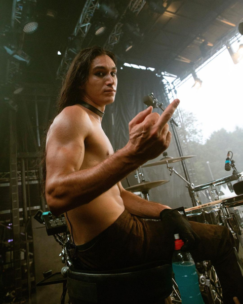 Clique para ver imagem em tamanho real
==============
Snapinsta_app_294011505_106904208705568_395878883884866190_n_1080.jpg Snapinsta_app_294011505_106904208705568_395878883884866190_n_1080.jpg