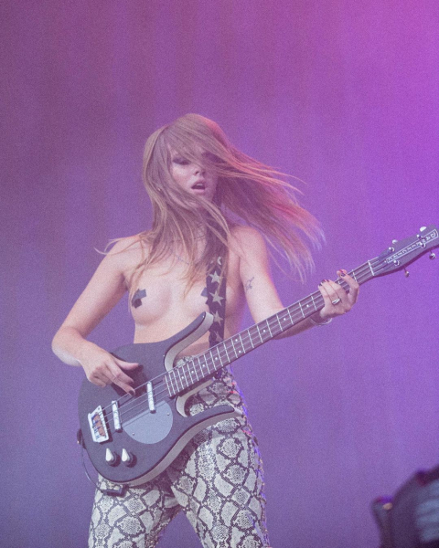 Clique para ver imagem em tamanho real
==============
Snapinsta_app_299905905_2137481873084957_4137704173569746662_n_1080.jpg Snapinsta_app_299905905_2137481873084957_4137704173569746662_n_1080.jpg