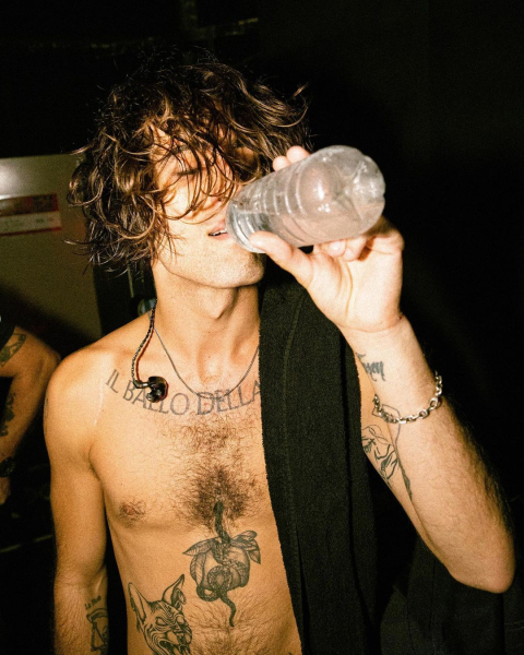 Clique para ver imagem em tamanho real
==============
Snapinsta_app_299906684_3299624866993197_131039836165857347_n_1080.jpg Snapinsta_app_299906684_3299624866993197_131039836165857347_n_1080.jpg