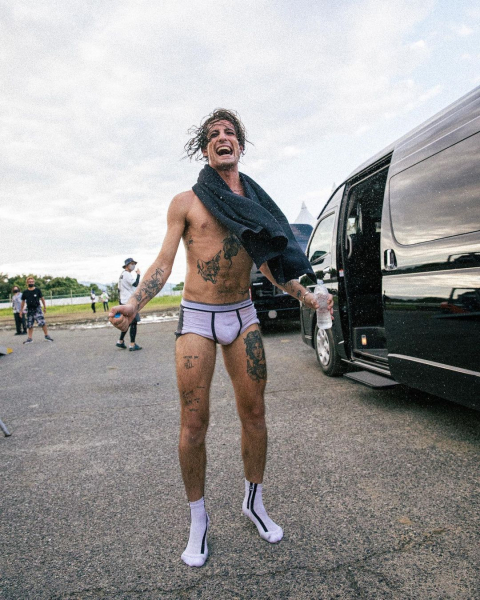 Clique para ver imagem em tamanho real
==============
Snapinsta_app_300453821_162197199725078_7629674338497534581_n_1080.jpg Snapinsta_app_300453821_162197199725078_7629674338497534581_n_1080.jpg