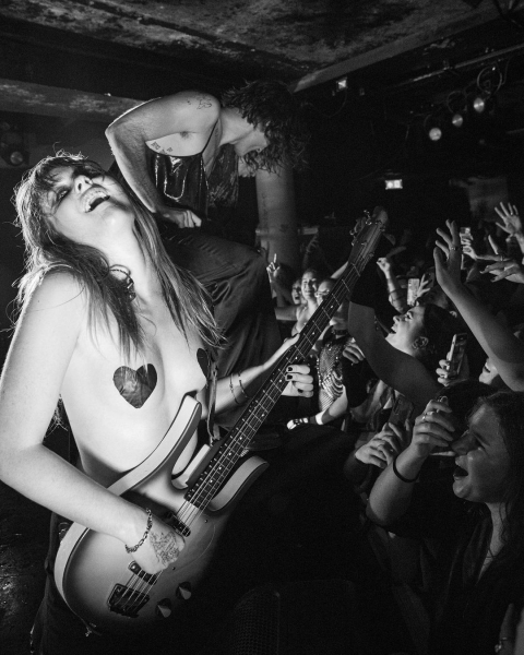 Clique para ver imagem em tamanho real
==============
Snapinsta_app_310534283_903597907681848_4654432767608194299_n_1080.jpg Snapinsta_app_310534283_903597907681848_4654432767608194299_n_1080.jpg