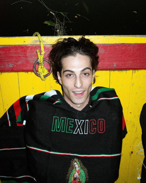 Clique para ver imagem em tamanho real
==============
Snapinsta_app_312739615_1782827155430163_8343311076975806760_n_1080.jpg Snapinsta_app_312739615_1782827155430163_8343311076975806760_n_1080.jpg