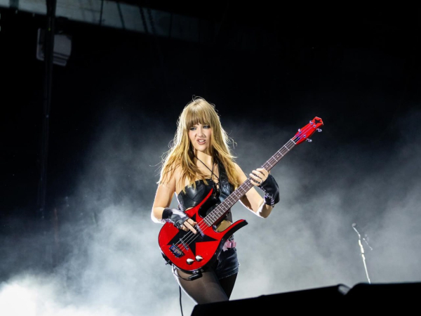 Clique para ver imagem em tamanho real
==============
Oye 89.7
 Oye 89.7