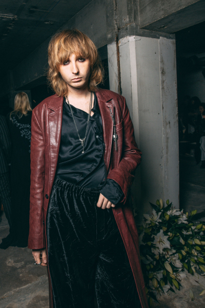 Clique para ver imagem em tamanho real
==============
shutterstock_editorial_Ann_Demeulemeester_SS25_Show_Bo_14746128EM_28129.jpg shutterstock_editorial_Ann_Demeulemeester_SS25_Show_Bo_14746128EM_28129.jpg