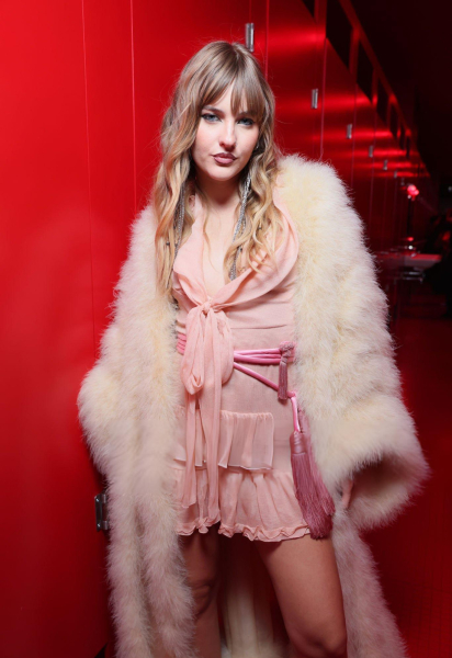 Clique para ver imagem em tamanho real
==============
dl_beatsnoop_com-3000-FBYnZbt7Nz.jpg dl_beatsnoop_com-3000-FBYnZbt7Nz.jpg