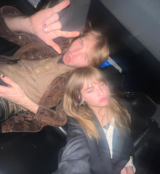 Clique para ver imagem em tamanho real
==============
Snapinsta_app_308364943_631377601928697_2744921969962289380_n_1080.jpg Snapinsta_app_308364943_631377601928697_2744921969962289380_n_1080.jpg