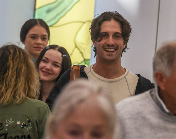 Clique para ver imagem em tamanho real
==============
BLU_A113277519.jpg BLU_A113277519.jpg