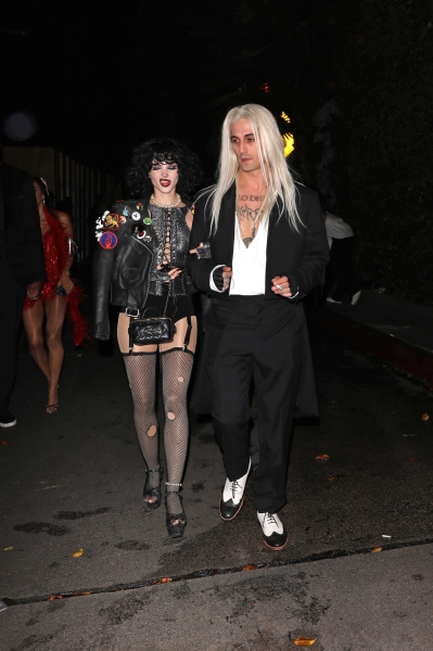 Clique para ver imagem em tamanho real
==============
BGUK_3403208_026.jpg BGUK_3403208_026.jpg