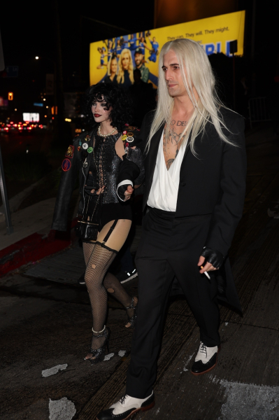 Clique para ver imagem em tamanho real
==============
BGUK_3403328_038.jpg BGUK_3403328_038.jpg