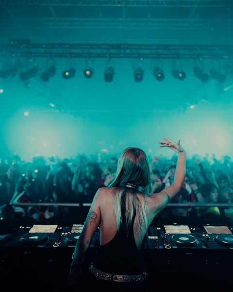 Clique para ver imagem em tamanho real
==============
Alex Amihaesei © @alex.fotooo
Alex Amihaesei © @alex.fotooo