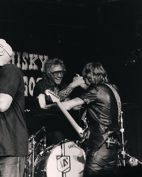 Clique para ver imagem em tamanho real
==============
589297364_18368812171093170_5519724816742248570_n.jpg 589297364_18368812171093170_5519724816742248570_n.jpg