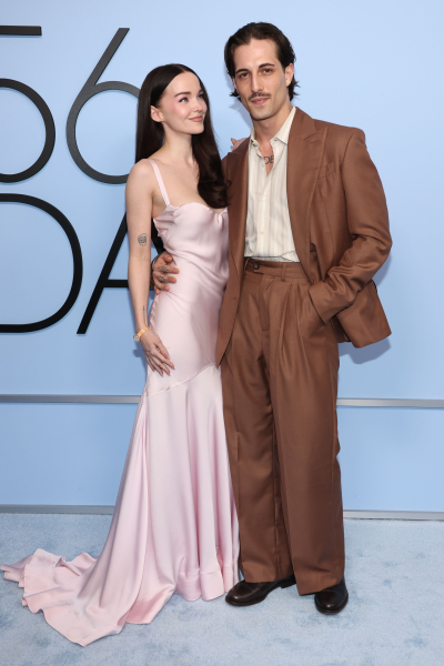 Clique para ver imagem em tamanho real
==============
maneskingallery_2812229.jpg maneskingallery_2812229.jpg