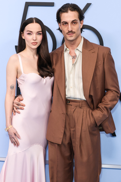 Clique para ver imagem em tamanho real
==============
maneskingallery_2820729.jpg maneskingallery_2820729.jpg