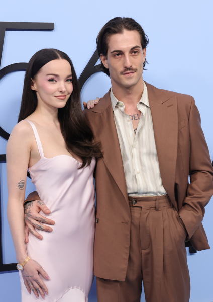 Clique para ver imagem em tamanho real
==============
maneskingallery_2825329.jpg maneskingallery_2825329.jpg