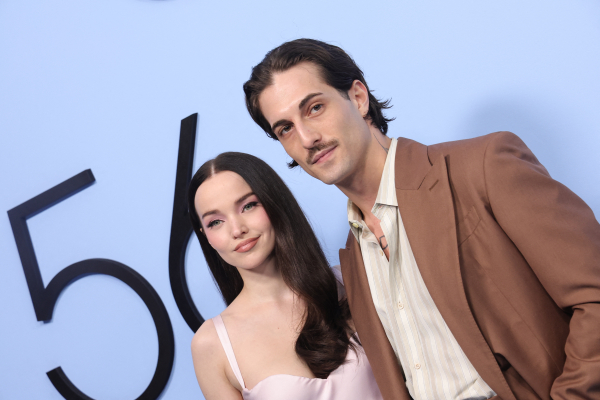 Clique para ver imagem em tamanho real
==============
maneskingallery_2827229.jpg maneskingallery_2827229.jpg