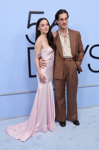 Clique para ver imagem em tamanho real
==============
maneskingallery_2828429.jpg maneskingallery_2828429.jpg