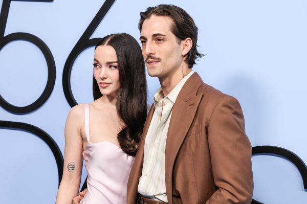 Clique para ver imagem em tamanho real
==============
maneskingallery_2831729.jpg maneskingallery_2831729.jpg