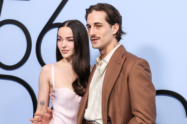 Clique para ver imagem em tamanho real
==============
maneskingallery_2831829.jpg maneskingallery_2831829.jpg