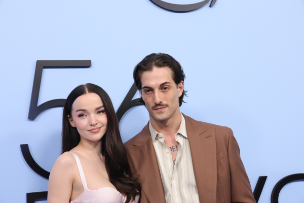 Clique para ver imagem em tamanho real
==============
maneskingallery_2842529.jpg maneskingallery_2842529.jpg