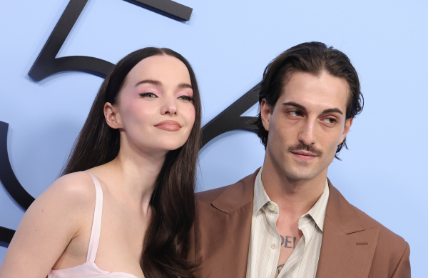 Clique para ver imagem em tamanho real
==============
maneskingallery_287729.jpg maneskingallery_287729.jpg