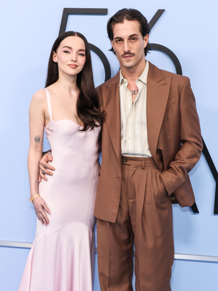 Clique para ver imagem em tamanho real
==============
maneskingallery_288829.jpg maneskingallery_288829.jpg