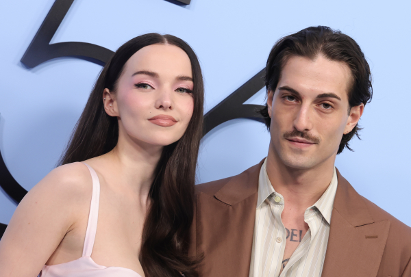 Clique para ver imagem em tamanho real
==============
maneskingallery_288929.jpg maneskingallery_288929.jpg