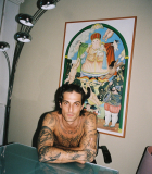 002.jpg